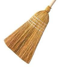 VASSOURA PALHA 04 FIOS C/CABO - CARINHOSA DALCIN D154