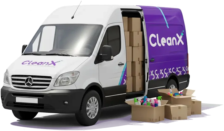 Van da CleanX com caixas de produtos de limpeza para entrega